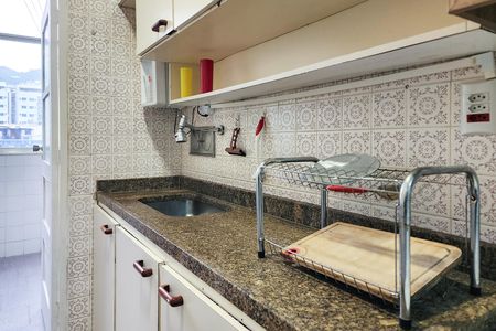 Apartamento para alugar com 90m², 2 quartos e sem vagaCozinha 