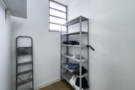 Apartamento para alugar com 90m², 2 quartos e sem vagaQuarto de Serviço 