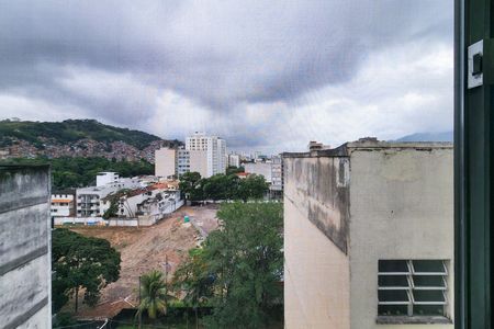 Vista do Quarto 1 de apartamento para alugar com 2 quartos, 90m² em Grajaú, Rio de Janeiro