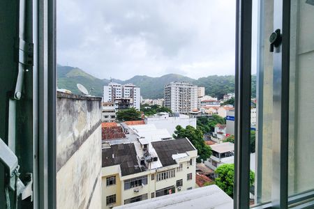 Apartamento para alugar com 90m², 2 quartos e sem vagaVista do Quarto 2