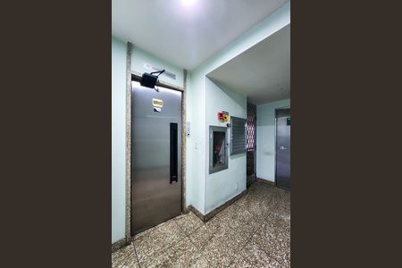 Apartamento para alugar com 90m², 2 quartos e sem vagaÁrea Comum 