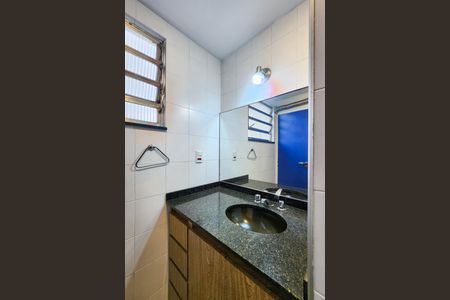Apartamento para alugar com 90m², 2 quartos e sem vagaBanheiro 