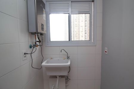 Apartamento para alugar com 67m², 2 quartos e 1 vagaÁrea de Serviço