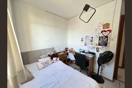 Apartamento à venda com 2 quartos, 58m² em Paquetá, Belo Horizonte