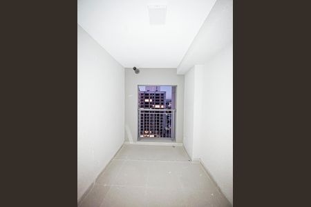Apartamento à venda com 155m², 3 quartos e 2 vagas Apartamento à venda com 155m², 3 quartos e 2 vagasÁrea de Serviço