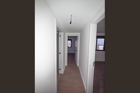 Apartamento à venda com 155m², 3 quartos e 2 vagas Apartamento à venda com 155m², 3 quartos e 2 vagasCorredor - Quartos