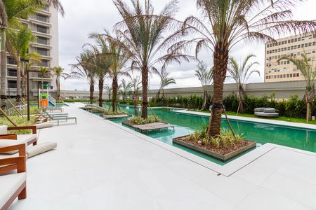 Apartamento à venda com 155m², 3 quartos e 2 vagas Apartamento à venda com 155m², 3 quartos e 2 vagasÁrea comum - Piscina