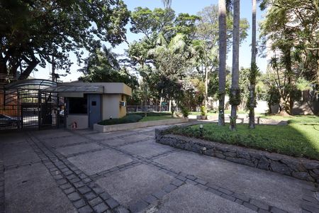 Apartamento para alugar com 160m², 3 quartos e 2 vagas Apartamento para alugar com 160m², 3 quartos e 2 vagasPortaria