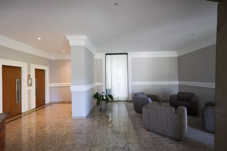 Apartamento para alugar com 160m², 3 quartos e 2 vagas Apartamento para alugar com 160m², 3 quartos e 2 vagasHall de entrada