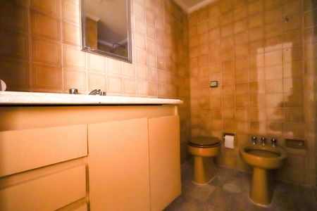 Apartamento para alugar com 160m², 3 quartos e 2 vagas Apartamento para alugar com 160m², 3 quartos e 2 vagasBanheiro Social
