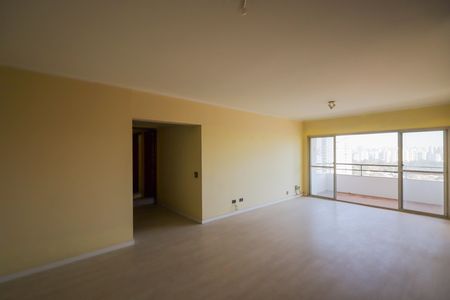 Apartamento para alugar com 160m², 3 quartos e 2 vagas Apartamento para alugar com 160m², 3 quartos e 2 vagasSala