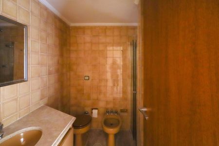 Apartamento para alugar com 160m², 3 quartos e 2 vagas Apartamento para alugar com 160m², 3 quartos e 2 vagasBanheiro Social
