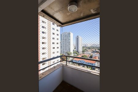Apartamento para alugar com 160m², 3 quartos e 2 vagas Apartamento para alugar com 160m², 3 quartos e 2 vagasVaranda - Suíte