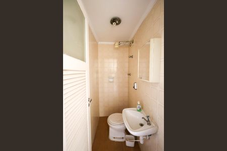 Apartamento para alugar com 160m², 3 quartos e 2 vagas Apartamento para alugar com 160m², 3 quartos e 2 vagasBanheiro de Serviço