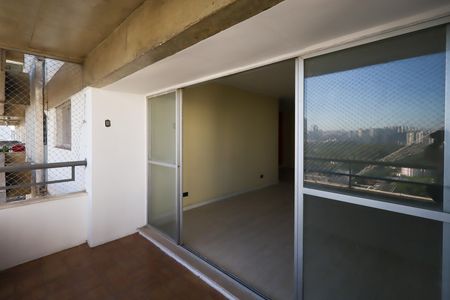 Apartamento para alugar com 160m², 3 quartos e 2 vagas Apartamento para alugar com 160m², 3 quartos e 2 vagasVaranda Sala