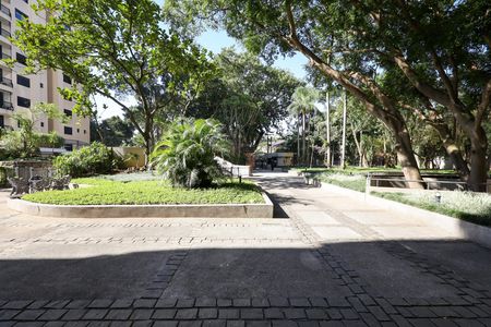Apartamento para alugar com 160m², 3 quartos e 2 vagas Apartamento para alugar com 160m², 3 quartos e 2 vagasÁrea comum