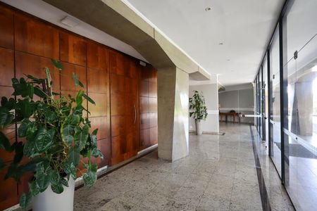 Apartamento para alugar com 160m², 3 quartos e 2 vagas Apartamento para alugar com 160m², 3 quartos e 2 vagasHall de entrada