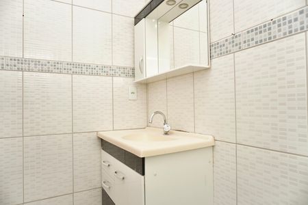 Banheiro  de apartamento para alugar com 3 quartos, 90m² em Sagrada Família, Belo Horizonte