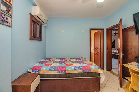 Casa à venda com 280m², 2 quartos e 2 vagas Casa à venda com 280m², 2 quartos e 2 vagasSuíte 2