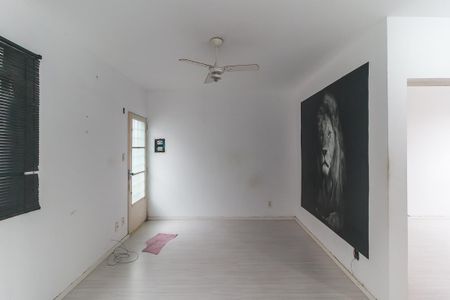 Casa de condomínio para alugar com 52m², 2 quartos e 1 vaga Casa de condomínio para alugar com 52m², 2 quartos e 1 vagaSala