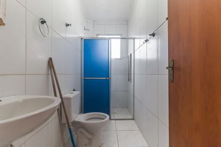 Casa de condomínio para alugar com 52m², 2 quartos e 1 vaga Casa de condomínio para alugar com 52m², 2 quartos e 1 vagaBanheiro