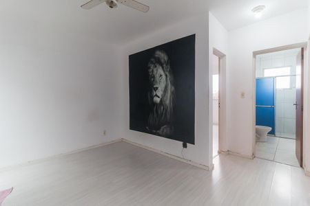 Sala de casa de condomínio para alugar com 2 quartos, 52m² em Jundiapeba, Mogi das Cruzes