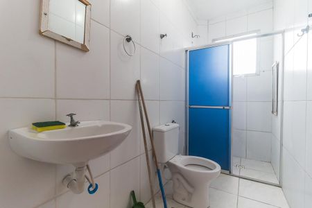 Casa de condomínio para alugar com 52m², 2 quartos e 1 vaga Casa de condomínio para alugar com 52m², 2 quartos e 1 vagaBanheiro