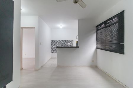 Casa de condomínio para alugar com 52m², 2 quartos e 1 vaga Casa de condomínio para alugar com 52m², 2 quartos e 1 vagaSala