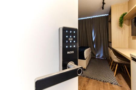 Studio para alugar com 46m², 1 quarto e sem vaga Studio para alugar com 46m², 1 quarto e sem vagaFechadura Eletrônica