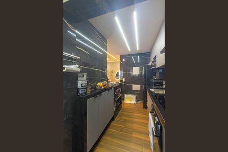 Apartamento à venda com 80m², 2 quartos e 1 vagaCozinha e Área de Serviço