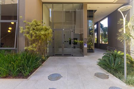 Apartamento à venda com 80m², 2 quartos e 1 vagaFachada + Plaquinha 