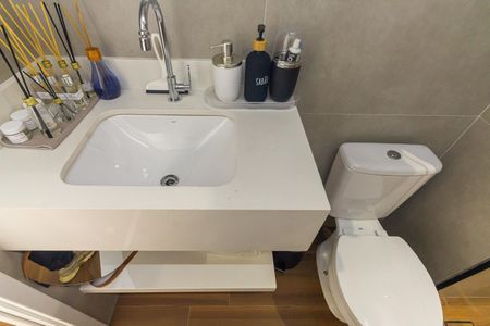 Apartamento à venda com 80m², 2 quartos e 1 vagaBanheiro da Suíte 1