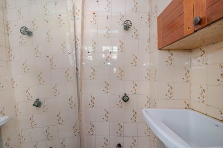 Apartamento para alugar com 68m², 2 quartos e sem vagaCozinha e Área de Serviço