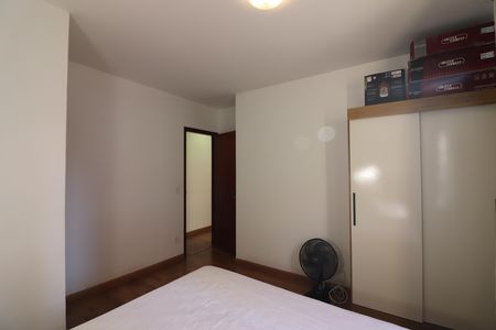 Apartamento à venda com 77m², 2 quartos e 1 vagaQuarto 1 - Suíte