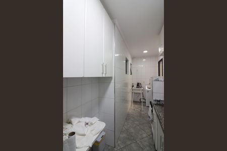 Apartamento à venda com 77m², 2 quartos e 1 vagaCozinha e Área de Serviço