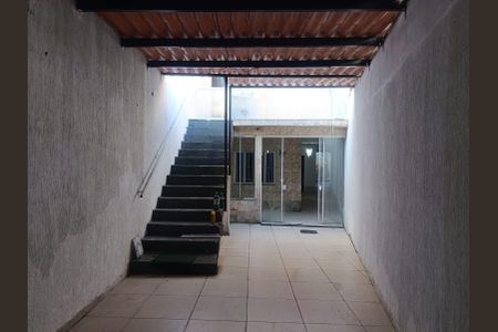 Casa para alugar com 170m², 2 quartos e 1 vaga Casa para alugar com 170m², 2 quartos e 1 vagaGaragem