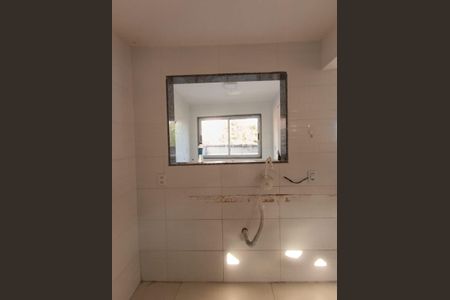 Casa para alugar com 170m², 2 quartos e 1 vaga Casa para alugar com 170m², 2 quartos e 1 vagaCozinha Casa de Cima