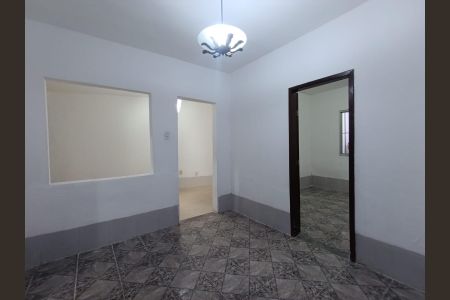 Casa para alugar com 170m², 2 quartos e 1 vaga Casa para alugar com 170m², 2 quartos e 1 vagaSala de jantar