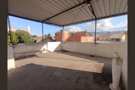 Casa para alugar com 170m², 2 quartos e 1 vaga Casa para alugar com 170m², 2 quartos e 1 vagaTerraço