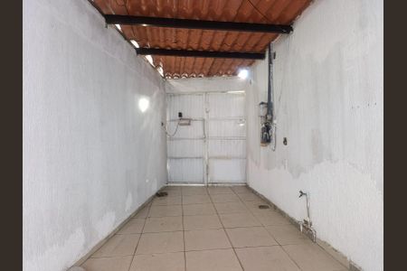 Casa para alugar com 170m², 2 quartos e 1 vaga Casa para alugar com 170m², 2 quartos e 1 vagaGaragem