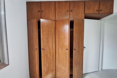Casa para alugar com 143m², 3 quartos e 3 vagas Casa para alugar com 143m², 3 quartos e 3 vagasQuarto 1