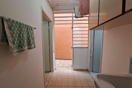Casa para alugar com 143m², 3 quartos e 3 vagas Casa para alugar com 143m², 3 quartos e 3 vagasLavanderia