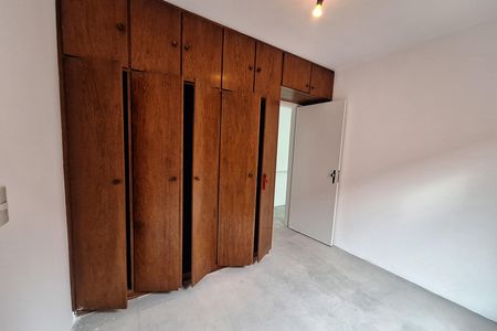 Casa para alugar com 143m², 3 quartos e 3 vagas Casa para alugar com 143m², 3 quartos e 3 vagasQuarto 2