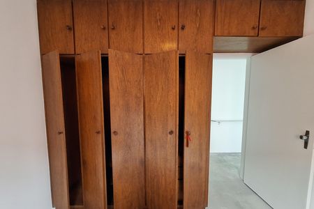 Casa para alugar com 143m², 3 quartos e 3 vagas Casa para alugar com 143m², 3 quartos e 3 vagasQuarto 2