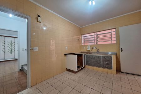 Casa para alugar com 143m², 3 quartos e 3 vagas Casa para alugar com 143m², 3 quartos e 3 vagasCozinha