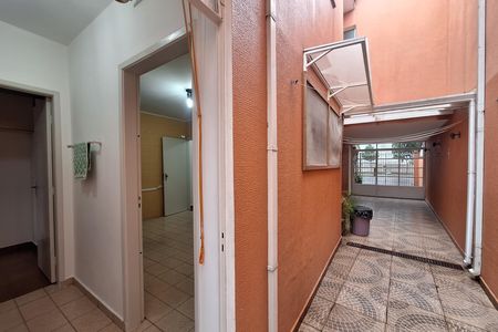 Casa para alugar com 143m², 3 quartos e 3 vagas Casa para alugar com 143m², 3 quartos e 3 vagasCorredor