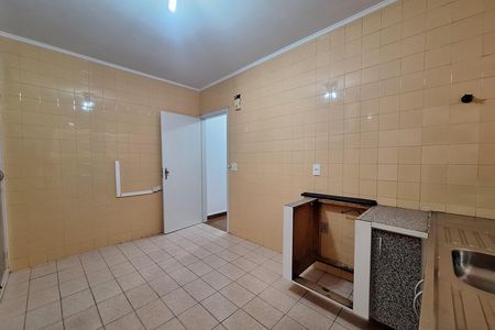 Casa para alugar com 143m², 3 quartos e 3 vagas Casa para alugar com 143m², 3 quartos e 3 vagasCozinha