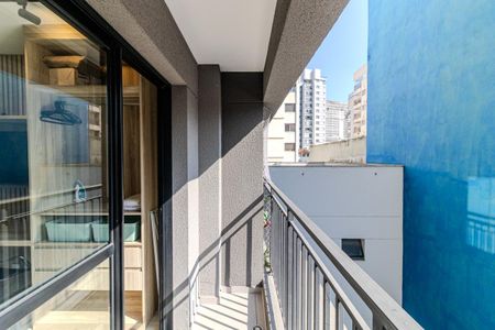 Varanda de kitnet/studio para alugar com 1 quarto, 46m² em Santa Cecilia, São Paulo