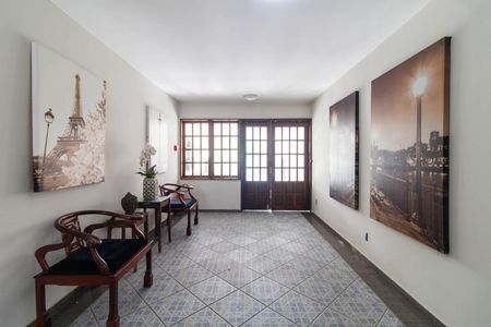 Apartamento para alugar com 230m², 2 quartos e 1 vaga Apartamento para alugar com 230m², 2 quartos e 1 vagaHall social