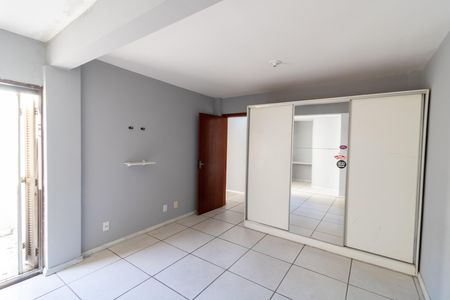 Apartamento para alugar com 120m², 2 quartos e 1 vaga Apartamento para alugar com 120m², 2 quartos e 1 vagaSuíte